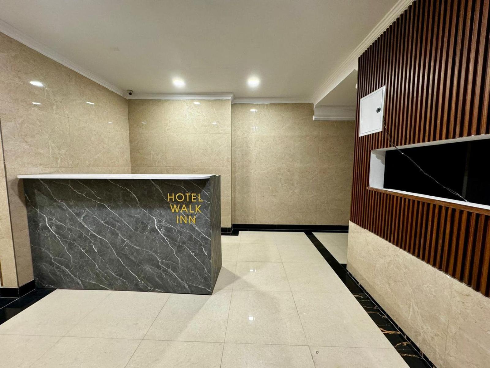 Hotel Walk Inn فريد آباد المظهر الخارجي الصورة