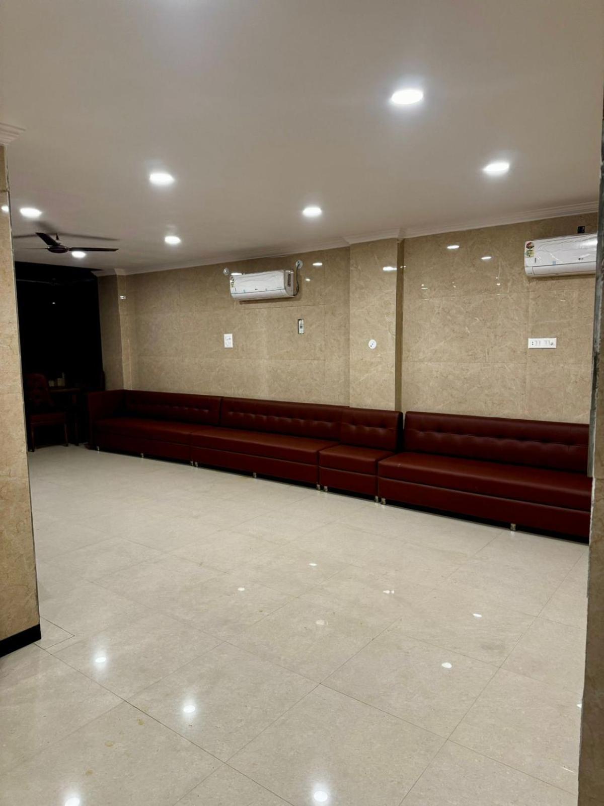 Hotel Walk Inn فريد آباد المظهر الخارجي الصورة